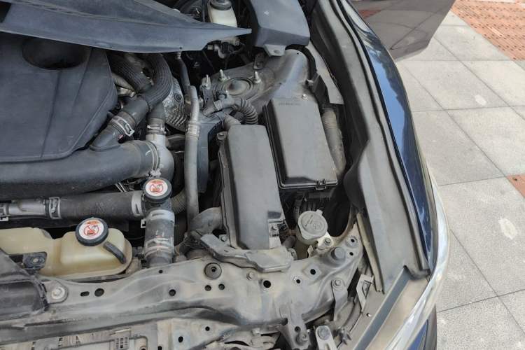 Used Toyota Crown 2018 2.0T Sport Edition Engine Bay Left