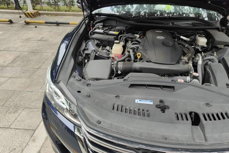 Used Toyota Crown 2018 2.0T Sport Edition Engine Bay Right