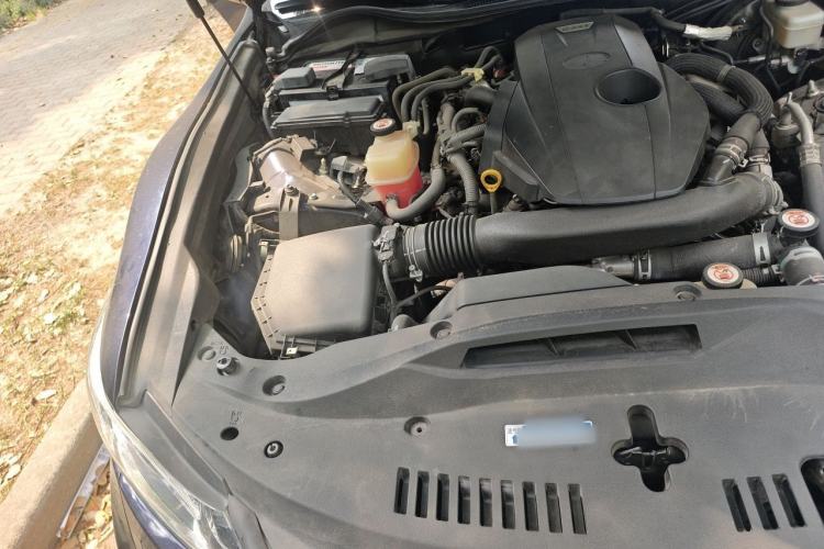 Used Toyota Crown 2018 2.0T Sport Edition Engine Bay Right