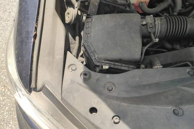 Used Toyota Crown 2018 2.0T Fashion Edition Engine Bay Right