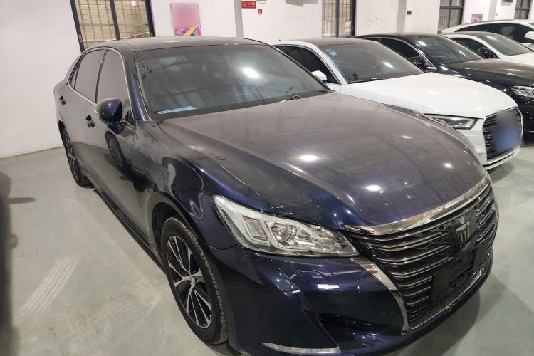 Used Toyota Crown 2018 2.0T Fashion Edition Exterior 2