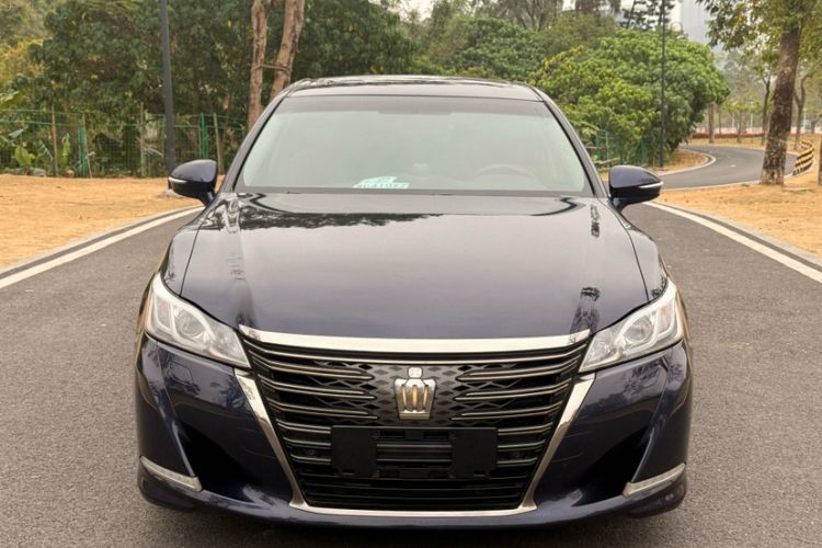 Used Toyota Crown 2018 2.0T Fashion Edition Exterior 4