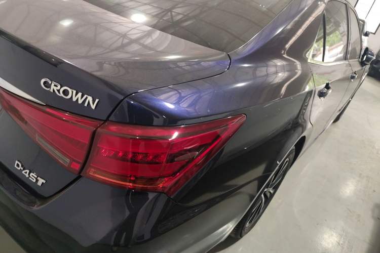 Used Toyota Crown 2018 2.0T Fashion Edition Exterior 6