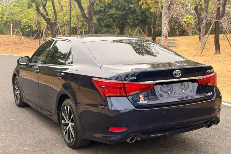 Used Toyota Crown 2018 2.0T Fashion Edition Exterior 7