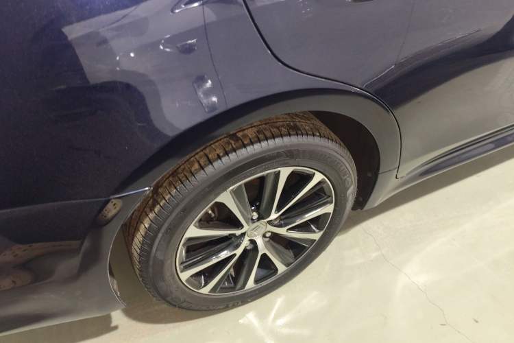 Used Toyota Crown 2018 2.0T Fashion Edition Exterior 8