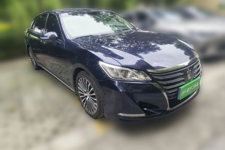 Used Toyota Crown 2018 2.0T Elite Edition Front Right 45 Deg