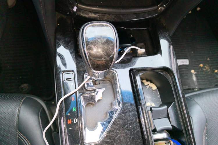 Used Toyota Crown 2018 2.0T Fashion Edition Gear Lever
