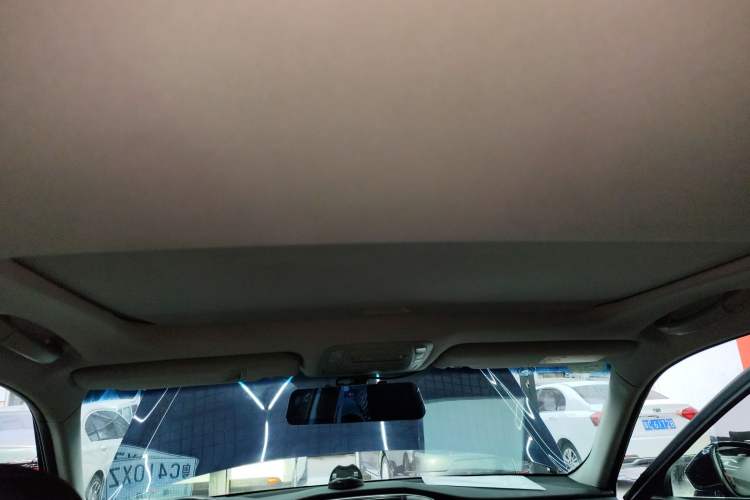 Used Toyota Crown 2018 2.0T Fashion Edition Headliner