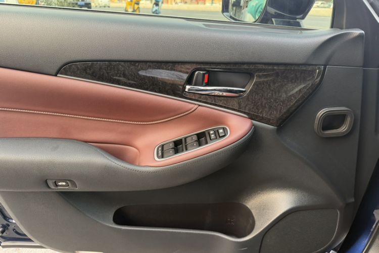 Used Toyota Crown 2018 2.0T Sport Edition Interior 7