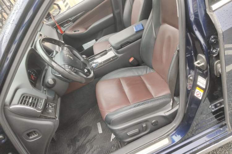 Used Toyota Crown 2018 2.0T Sport Edition Left Front Seat