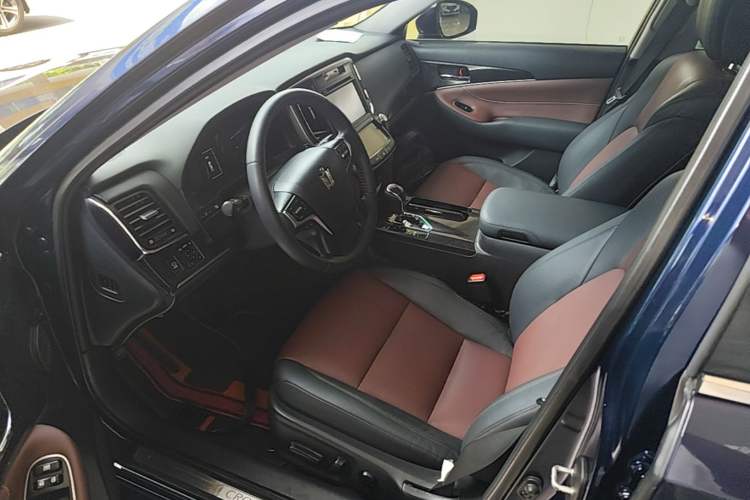 Used Toyota Crown 2018 2.0T Sport Edition Left Front Seat