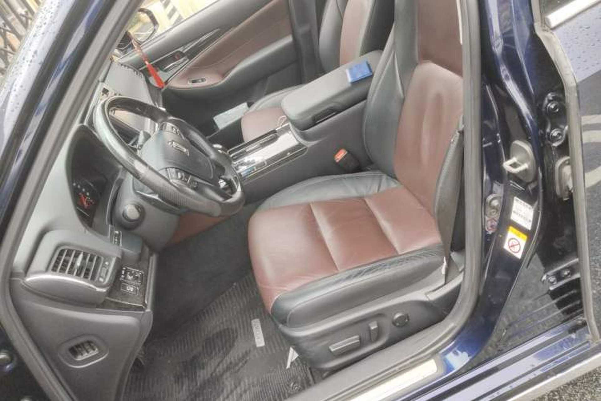 Used Toyota Crown 2018 2.0T Sport Edition Left Front Seat