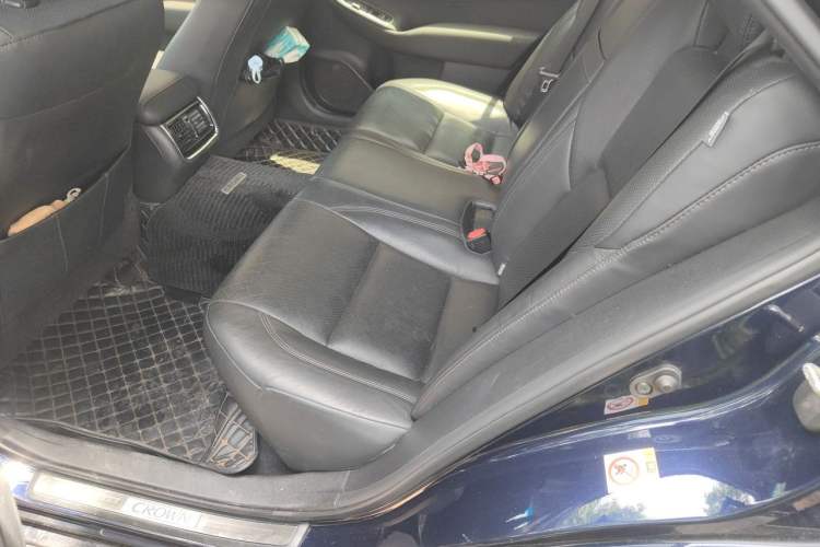 Used Toyota Crown 2018 2.0T Fashion Edition Left Rear Seat
