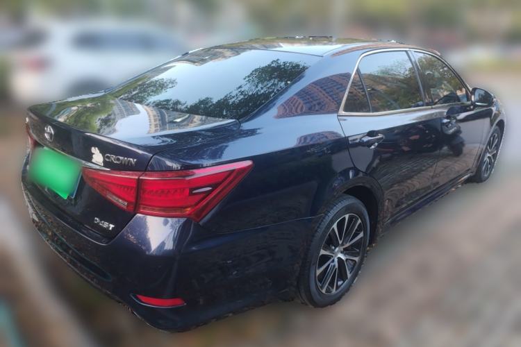 Used Toyota Crown 2018 2.0T Fashion Edition Rear Right 45 Deg
