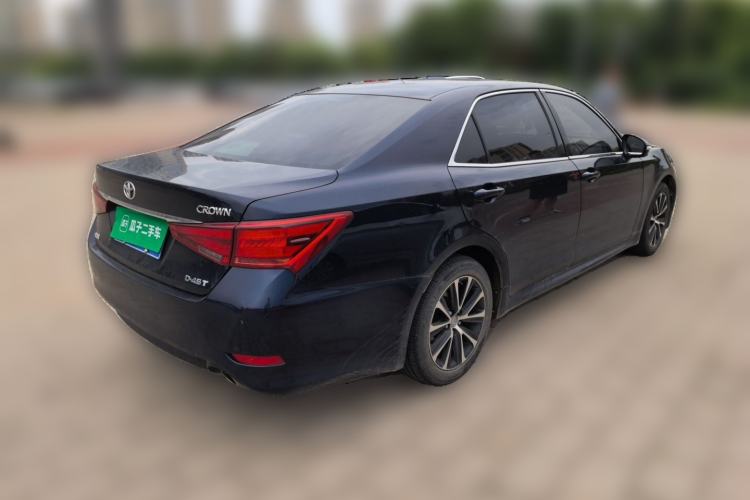Used Toyota Crown 2018 2.0T Fashion Edition Rear Right 45 Deg