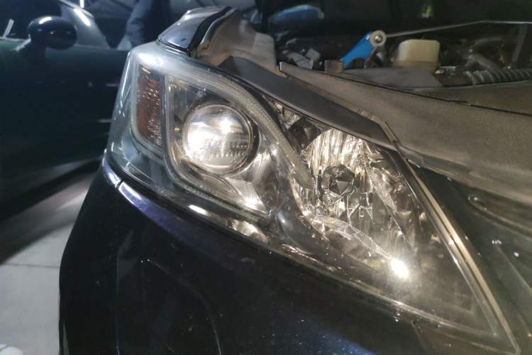 Used Toyota Crown 2018 2.0T Sport Edition Right Front Headlight