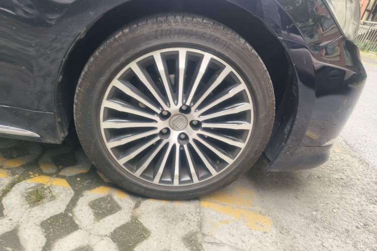 Used Toyota Crown 2018 2.0T Elite Edition Right Front Wheel Hub