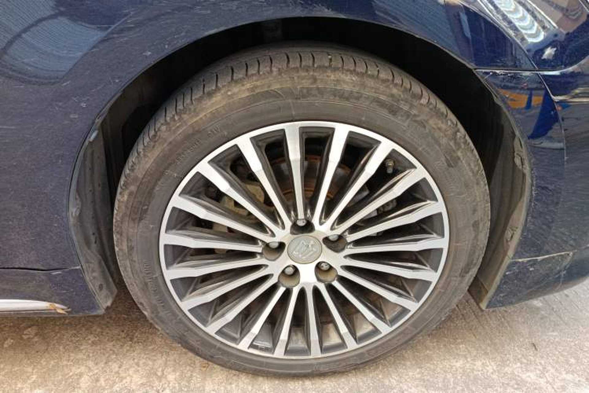 Used Toyota Crown 2018 2.0T Sport Edition Right Front Wheel Hub