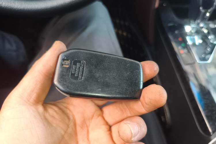 Used Toyota Crown 2018 2.0T Sport Edition Vehicle Key