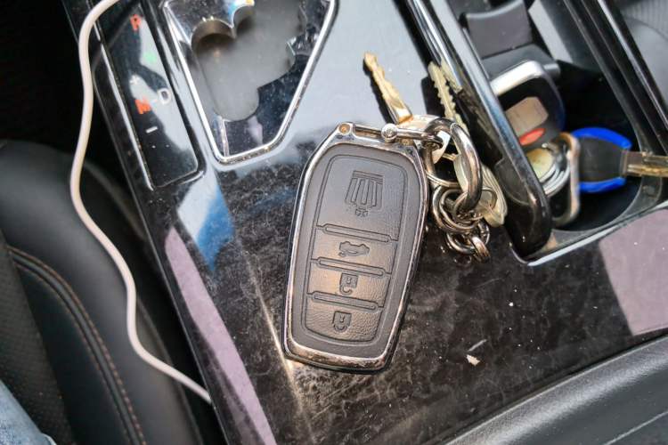 Used Toyota Crown 2018 2.0T Fashion Edition Vehicle Key
