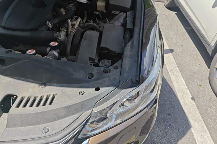 Used Toyota Crown 2018 2.0T Sport Edition Engine Bay Left