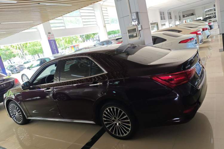 Used Toyota Crown 2018 2.0T Sport Edition Exterior 3