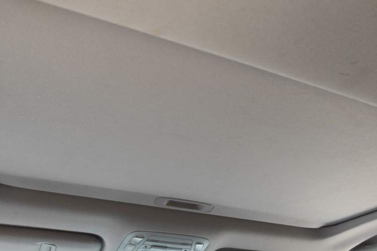 Used Toyota Crown 2018 2.0T Fashion Edition Headliner
