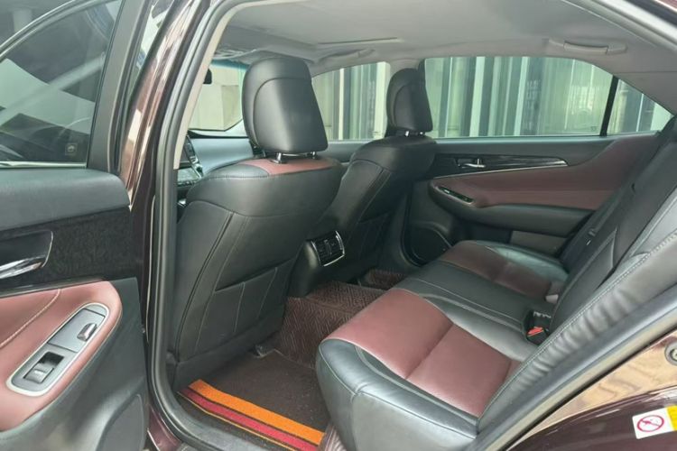 Used Toyota Crown 2018 2.0T Sport Edition Interior 5
