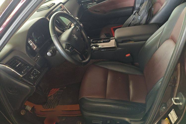 Used Toyota Crown 2018 2.0T Sport Edition Left Front Seat