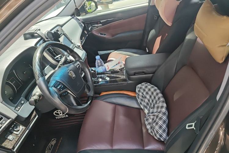 Used Toyota Crown 2018 2.0T Sport Edition Left Front Seat