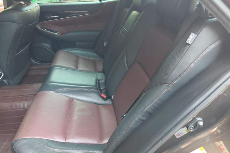 Used Toyota Crown 2018 2.0T Sport Edition Left Rear Seat