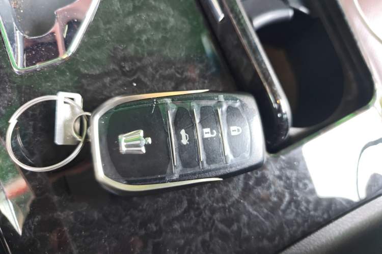 Used Toyota Crown 2018 2.0T Sport Edition Vehicle Key