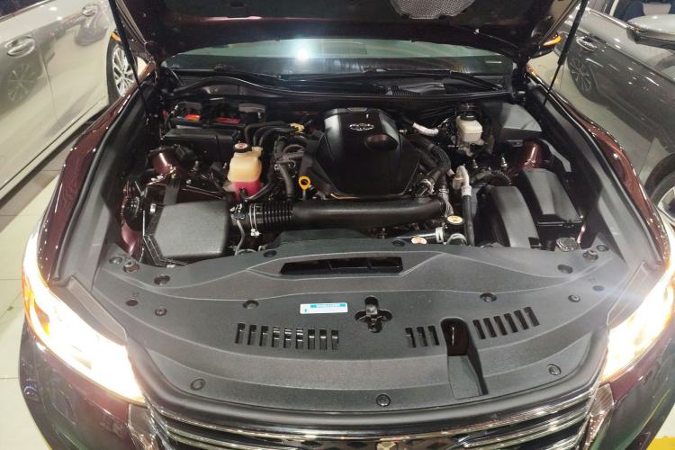 Used Toyota Crown 2018 2.0T Fashion Edition Engine Bay