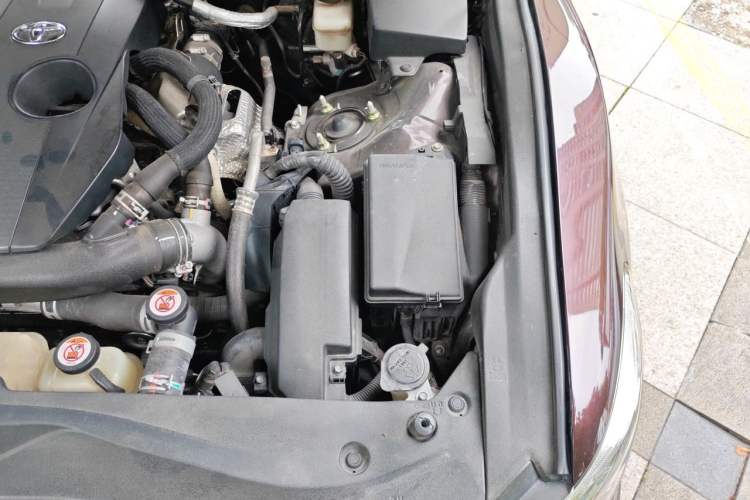 Used Toyota Crown 2018 2.0T Sport Edition Engine Bay Left