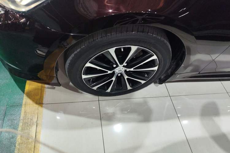 Used Toyota Crown 2018 2.0T Fashion Edition Exterior 7