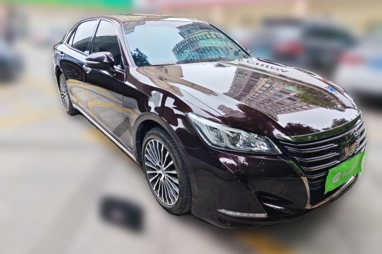 Used Toyota Crown 2018 2.0T Sport Edition Front Right 45 Deg