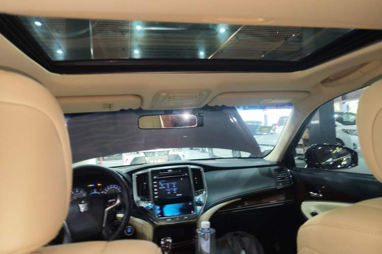 Used Toyota Crown 2018 2.0T Fashion Edition Headliner
