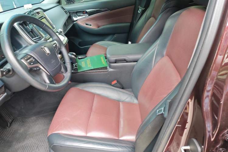 Used Toyota Crown 2018 2.0T Sport Edition Left Front Seat