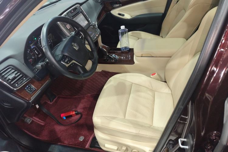 Used Toyota Crown 2018 2.0T Fashion Edition Left Front Seat