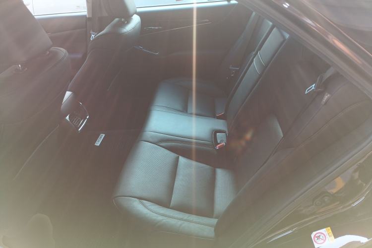 Used Toyota Crown 2018 2.0T Fashion Edition Left Rear Seat