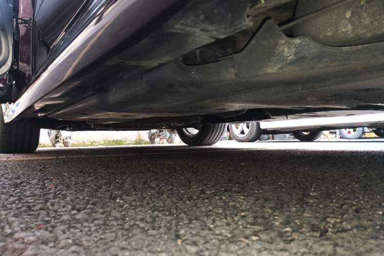 Used Toyota Crown 2018 2.0T Fashion Edition Left Side Sill