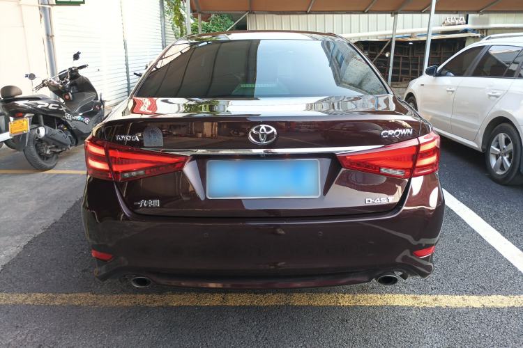Used Toyota Crown 2018 2.0T Fashion Edition Rear