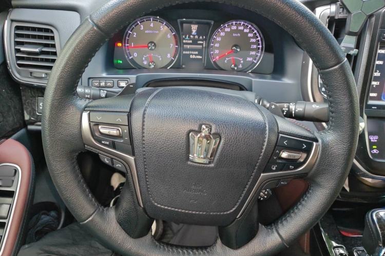 Used Toyota Crown 2018 2.0T Sport Edition Steering Wheel