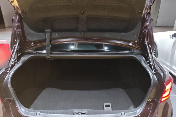 Used Toyota Crown 2018 2.0T Sport Edition Trunk