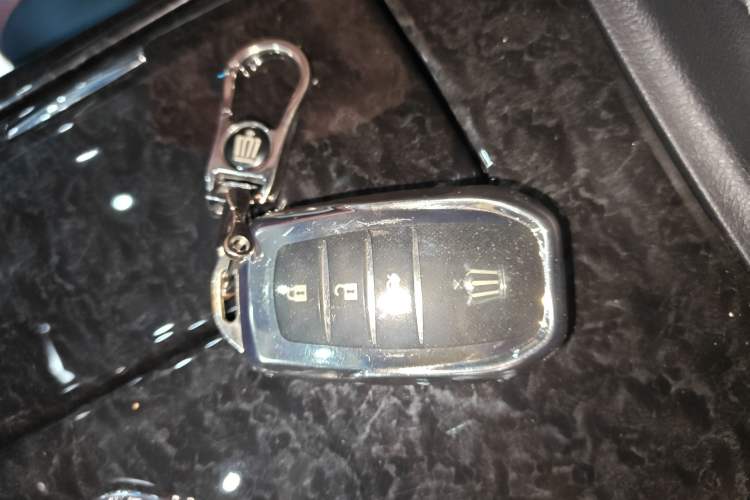 Used Toyota Crown 2018 2.0T Sport Edition Vehicle Key