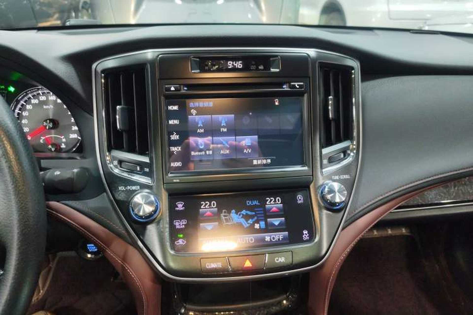 Used Toyota Crown 2018 2.0T Sport Edition Audio And AC Panel