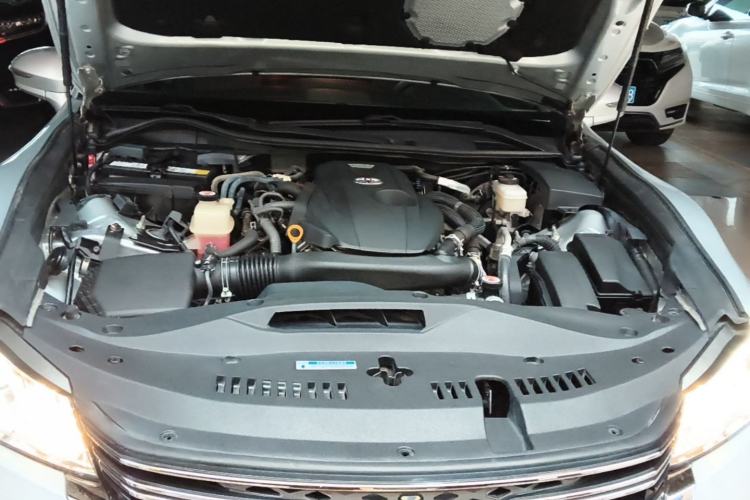 Used Toyota Crown 2018 2.0T Sport Edition Engine Bay