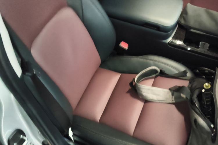 Used Toyota Crown 2018 2.0T Sport Edition Right Front Seat