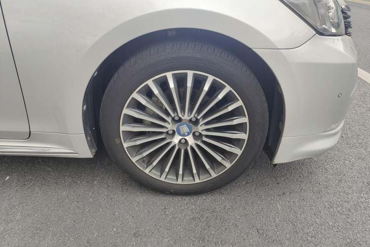Used Toyota Crown 2018 2.0T Sport Edition Right Front Wheel Hub