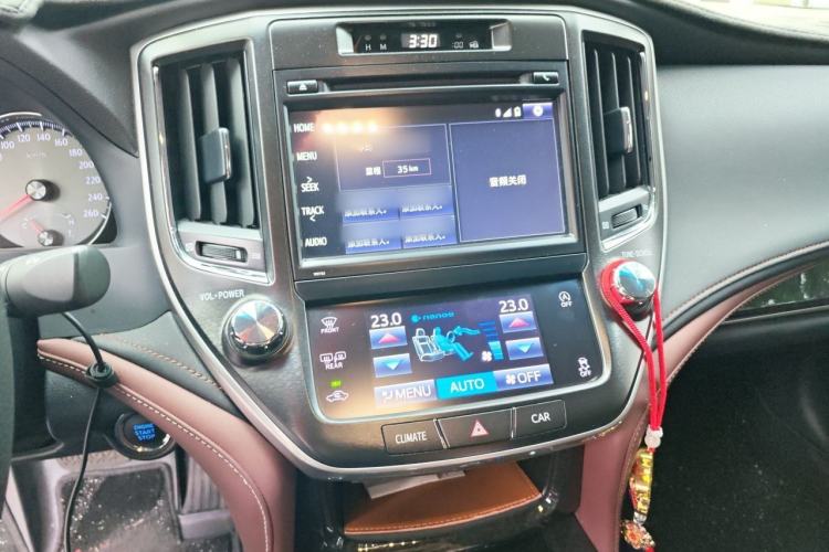 Used Toyota Crown 2018 2.0T Sport Edition Audio And AC Panel